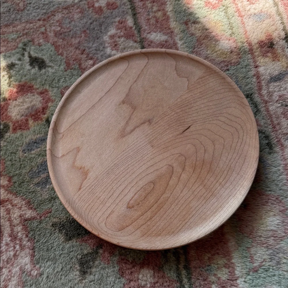 Crate&Barrel Light Brown Wood Plate - Round Wine & Dine